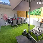 Canteras Center * لاس بالماس دي غران كاناريا