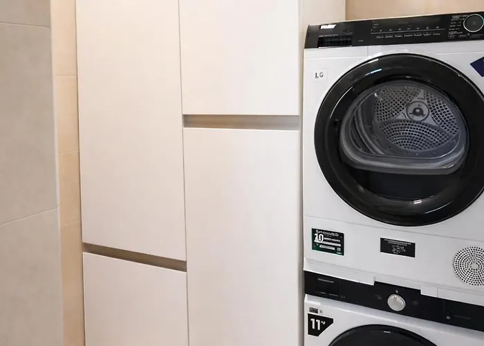 Canteras Center 公寓 *